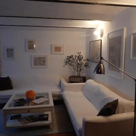 Apartment Anno Dazumal *